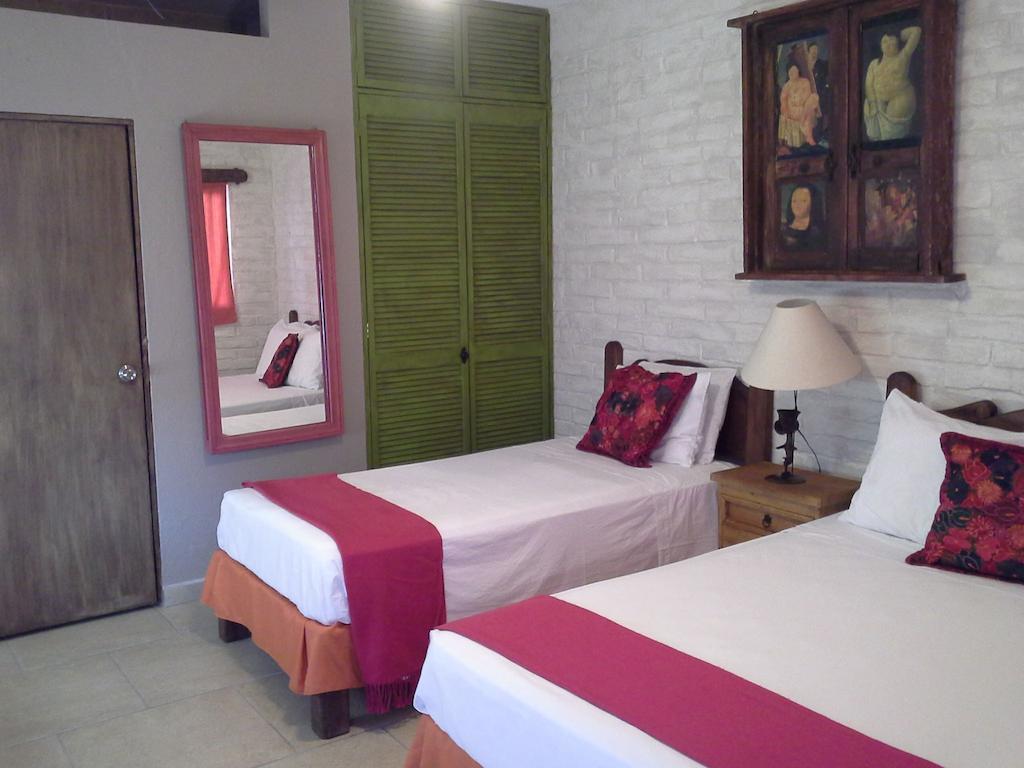 Hotel Yasmin Puerto Vallarta Room photo